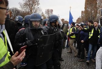 Кількість загиблих під час протестів у Франції зросла до 7