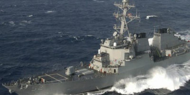 Ракетный эсминец ВМС США провел «предупредительные» стрельбы для Китая