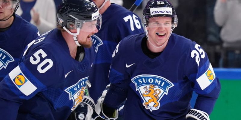 ЧМ по хоккею: Канада обыграла Францию, Финляндия «всухую» победила Чехию