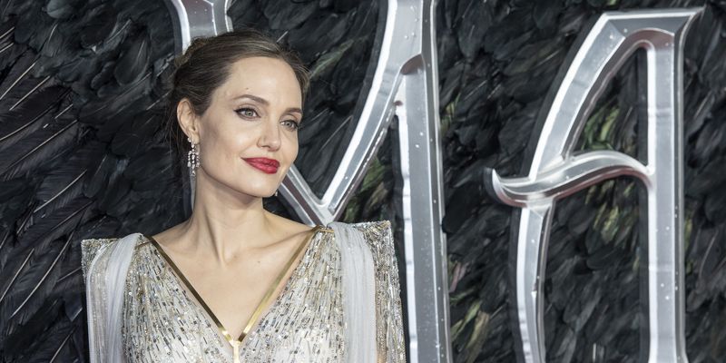 Анджелина Джоли поужинала с украинцами