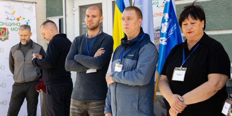 В Тернополе открыли гуманитарный хаб для переселенцев с Луганщины
