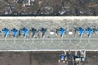Росія стягнула до Криму та кордонів Україні винищувачі - The Wall Street Journal показало супутникові знімки