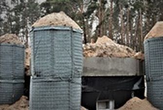 Под Киевом строят фортификационные сооружения