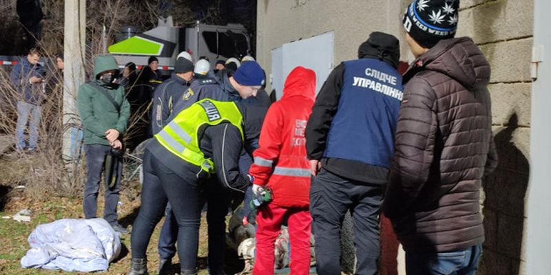 Взрыв газа в Новой Одессе: спасатели продолжают поиск человека под завалами