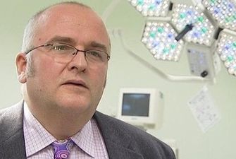 Британский хирург выжигал свои инициалы на печени пациентов
