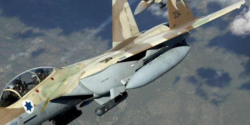Израиль нанес авиаудары по Дамаску