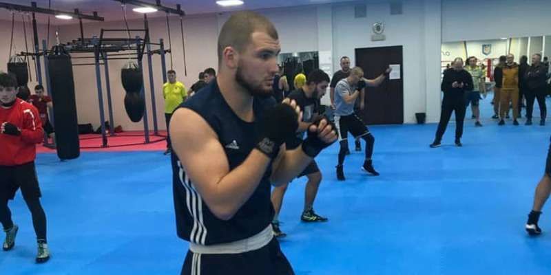 Буковинський боксер розпочав підготовку до престижних міжнародних змагань
