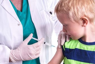 Через релігійні переконання: на Рівненщині батьки не хочуть вакцинувати дітей від поліомієліту