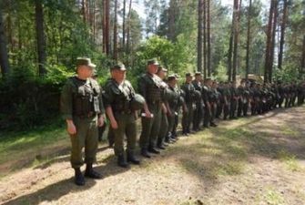 Радиоэлектронная разведка и оборудование позиций: Генштаб рассказал, чем занимается армия Беларуси на границе с Украиной
