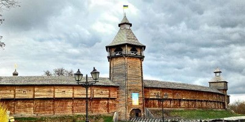 Воскові фігури та перевтілення: в музеї "Гетьманська столиця" у Батурині відтворили будинок козацької родини