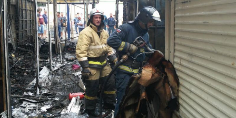 В России вспыхнул мощный пожар: сеть взбудоражили фото и видео