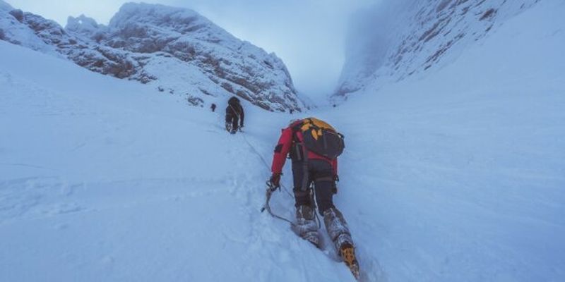 Серце завмерло на 6 годин: медики оживили замерзлу в горах жінку, унікальний випадок