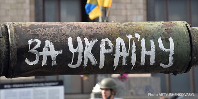 Наибольшим преступлением во время войны украинцы считают коррупцию, а не уклонению от мобилизации: Почему так