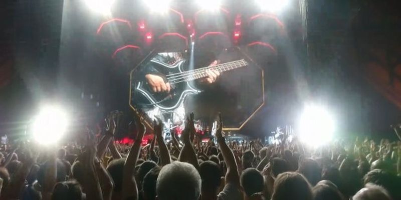 Легендарний рок-гурт KISS дав перший і останній концерт в Україні: видовищні фото та відео