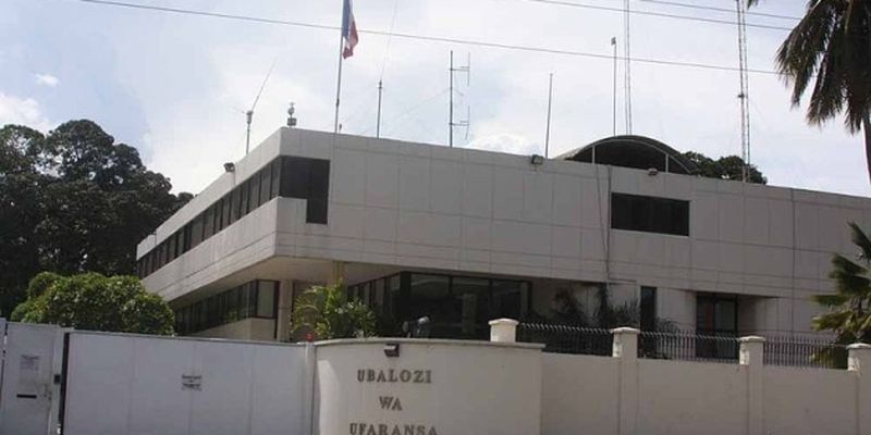 В Танзании неизвестный обстрелял охрану посольства Франции, есть погибшие