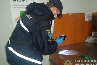 В Киеве ищут разбойника, напавшего на почту: как выглядит преступник