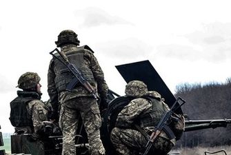 Военные ВСУ сбили вражеский беспилотник на Донбассе: кружил над несколькими городами