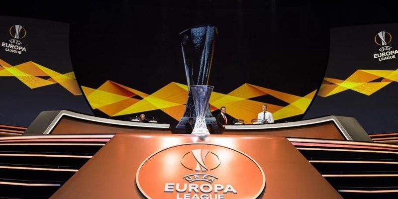 Лига Европы: где смотреть жеребьевку плей-офф турнира