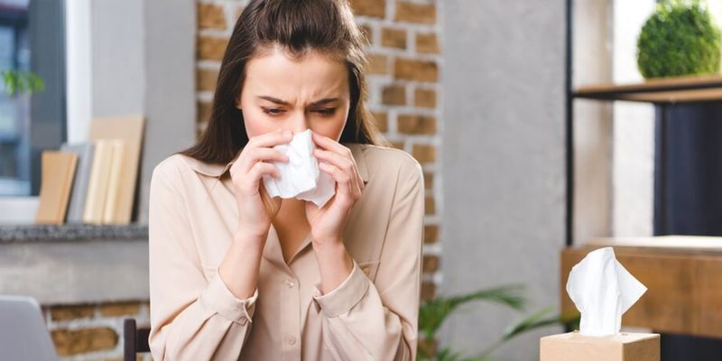Как не перепутать коронавирус с аллергией и что между ними общего