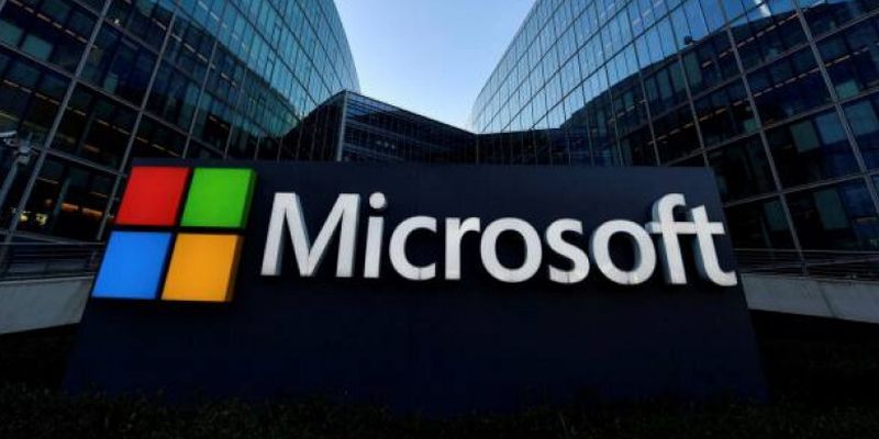 Microsoft инвестирует почти 3 млрд долларов в развитие искусственного интеллекта