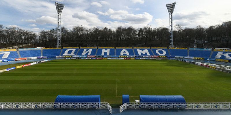 14-й тур футбольной Премьер-лиги продолжат матчи в Петрово и Киеве
