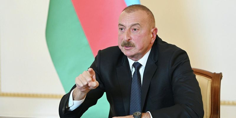 Границы между Азербайджаном и Арменией сейчас фактически нет, – Алиев