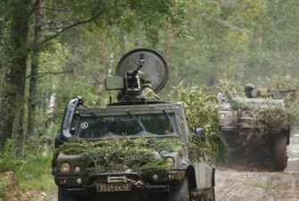 "Впритул до НАТО": Росія посилює війська біля кордонів з Литвою