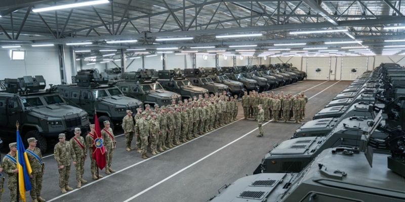 Штурмовики ВСУ получили 40 бронемашин «Козак»