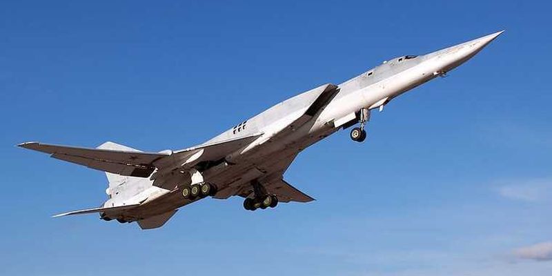 В ВСУ подтвердили уничтожение российского Ту-22М3: впервые также сбили не только самолет