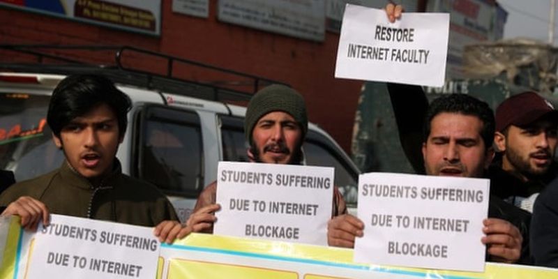 В Кашмире частично восстановят доступ к интернету