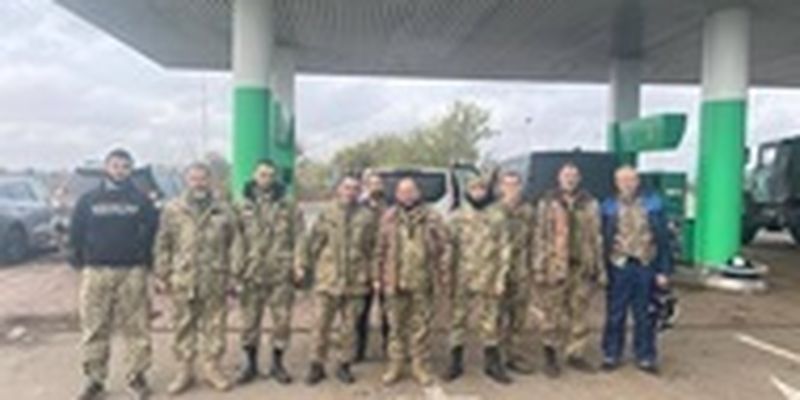 Из плена вернулись 10 украинских бойцов