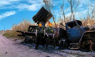 Ехали, ехали, но не доехали: ВСУ ликвидировали установку "Смерч-2" на базе грузовика "Урал" россиян