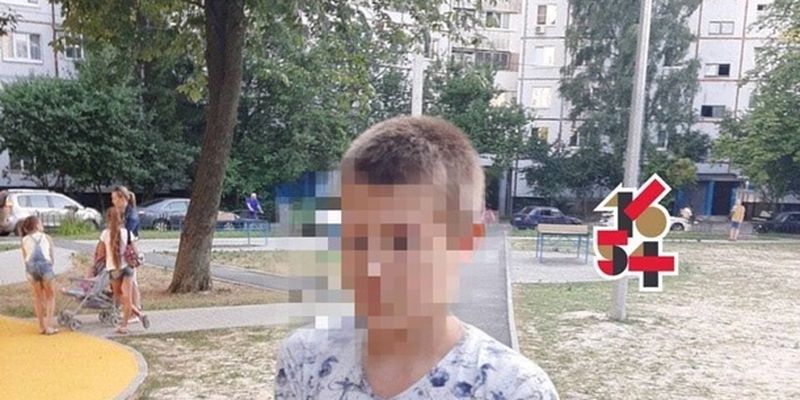 В Харькове ребенок устроил стрельбу на детской площадке - соцсети