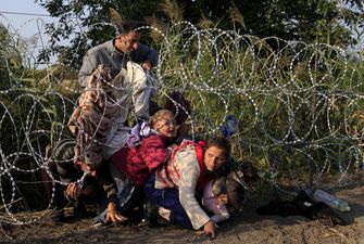 Туреччина відкриває для сирійських біженців кордону в Європу