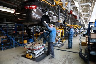 ЗАЗ показал сборку Renault и Лады и анонсировал выпуск авто-трансформеров