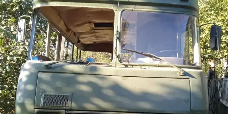 На службе в ВСУ замечен редкий автобус украинского производства
