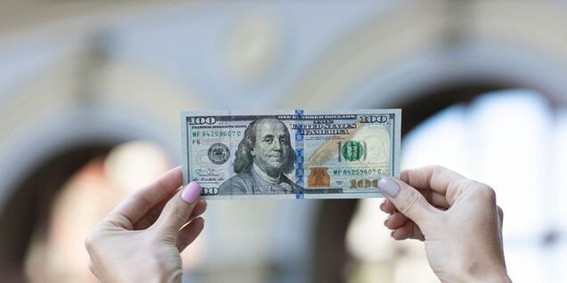 Прогноз по доллару сбывается: какой курс выставили украинские банки