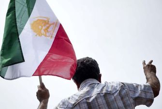 Иран не намерен обсуждать свою ракетную программу с другими странами