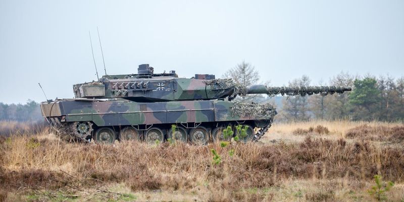 В Германии возникли проблемы с танками для НАТО - Spiegel