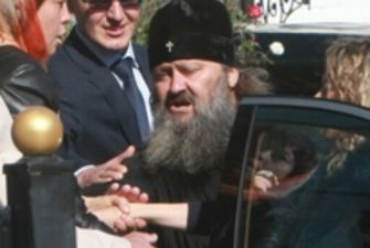 У скандального митрополита Павла еще пять лет назад был найден "темник" из рф: фото