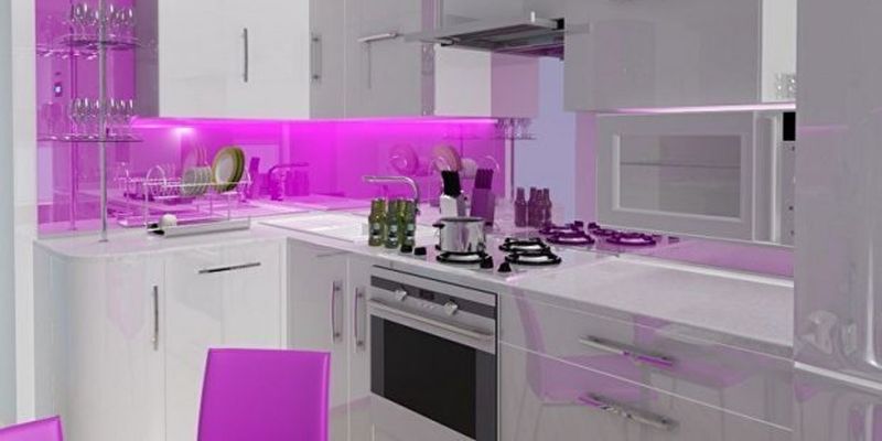 Кухня в фіолетових тонах: особливості та варіанти поєднання кольорів – фото