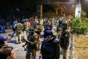В Нью-Дели во время столкновений ранили 70 студентов