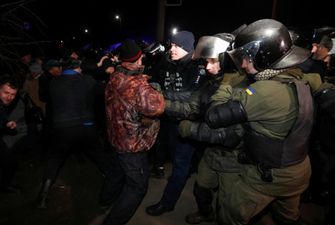 "Мы легко разорвем Украину": китайцы прокомментировали протесты в Новых Санжарах