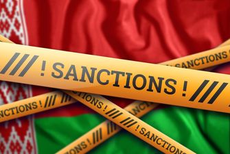ЕС расширит на Беларусь санкции, введенные против России – СМИ