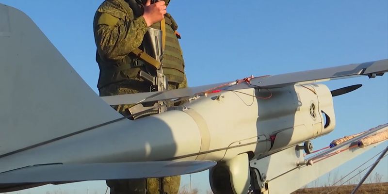 "Вчерашний день": военный рассказал, почему ВС РФ реже используют дроны "Орлан"
