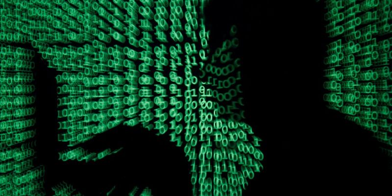 За зломом листування Макрона в 2017 році стоять хакери з Росії - ЗМІ