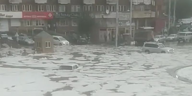 У Вірменії місто пішло під лід після шаленого граду: приголомшливі фото та відео