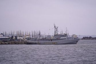 Як зустрічали українські кораблі з російського полону: фото і відео довгоочікуваної події