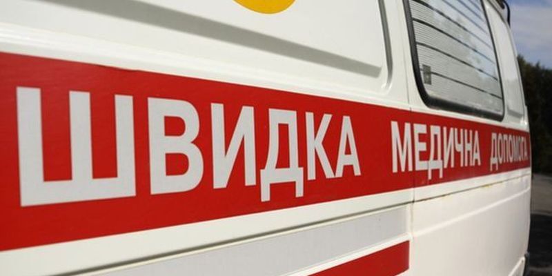 На Тернопільщині госпіталізовано 13-річну дівчину, яку на пішохідному переході збило авто
