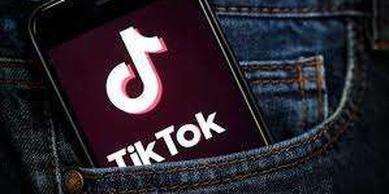 Топ-10 песен TikTok: что слушает молодежь